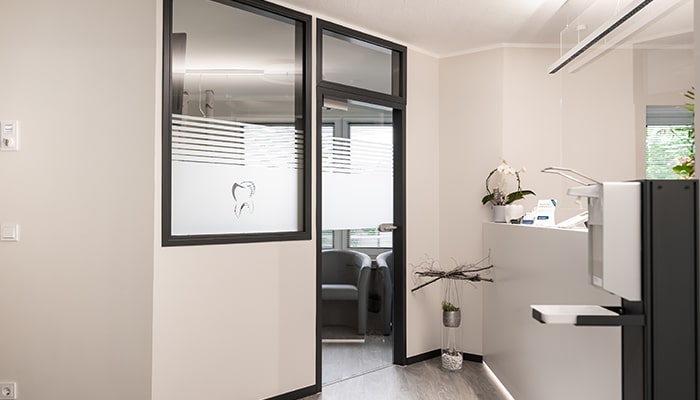 Zahnarzt Bochum - Dr. Philipp 13